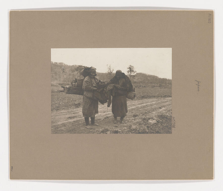 oe_type-ainu-5