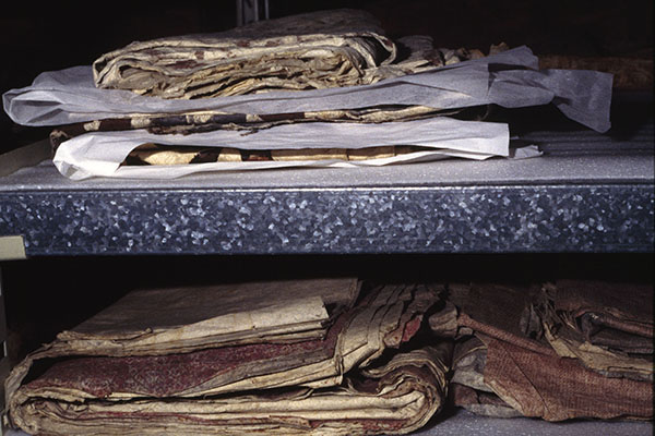 Interim barkcloth storage