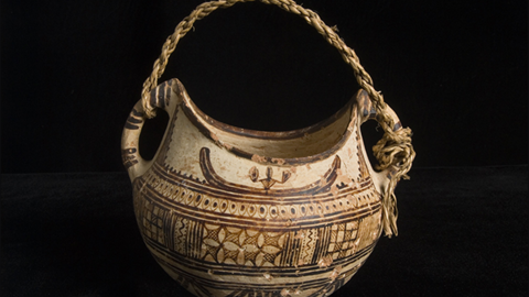 milk pot.