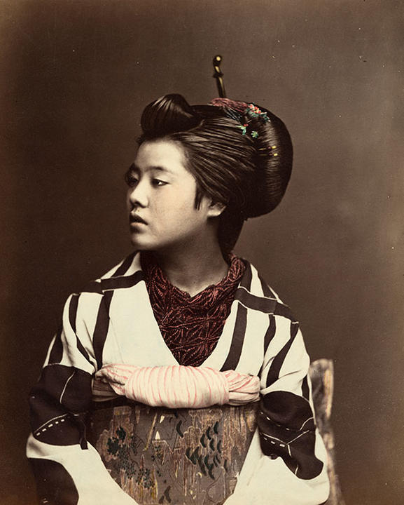 Nineteenth century portrait of a&nbsp;young Japanese woman in traditional dress by&nbsp;Baron Raimund Stillfried von Rathenitz.&nbsp;2003.1.2223.290