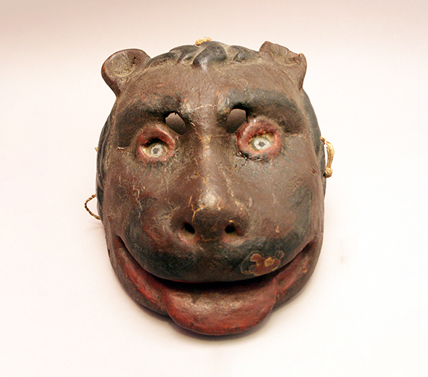Carved jaguar dance mask, used in Baile del Venado (deer dance)&nbsp;from&nbsp;San Cristóbal Totonicapán, Guatemala.&nbsp;Museum exchange, 38‐38‐20/5272