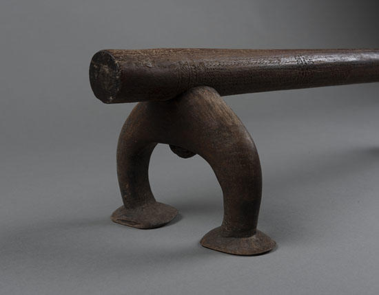 headrest detail.