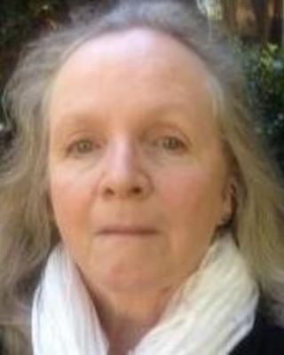 Portrait of Noreen Tuross.